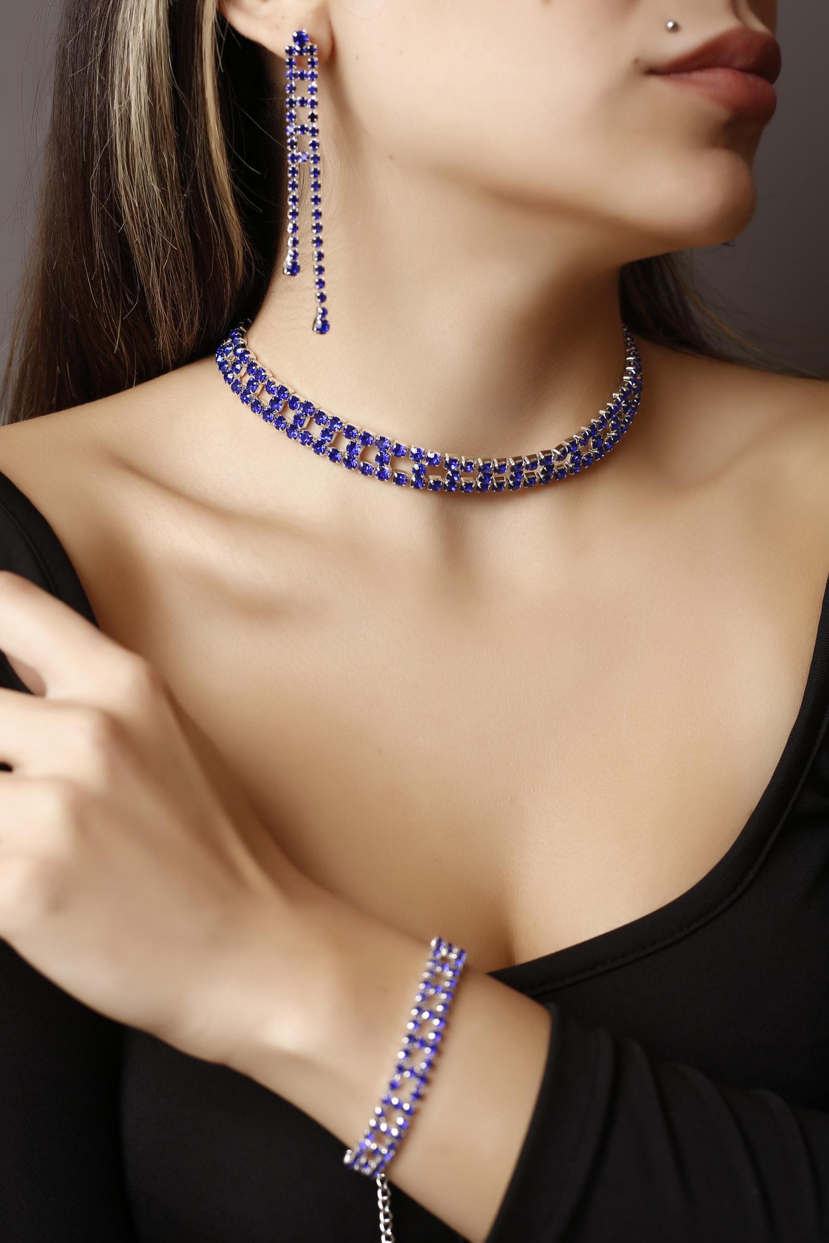 Stylish Tasarım Mavi Taşlı Kristal Choker Kolye, Küpe ve Bileklik Set Pırlanta Gibi 3’lü Set Set Günlük, Davet, Düğün, Nişan, Abiye Set