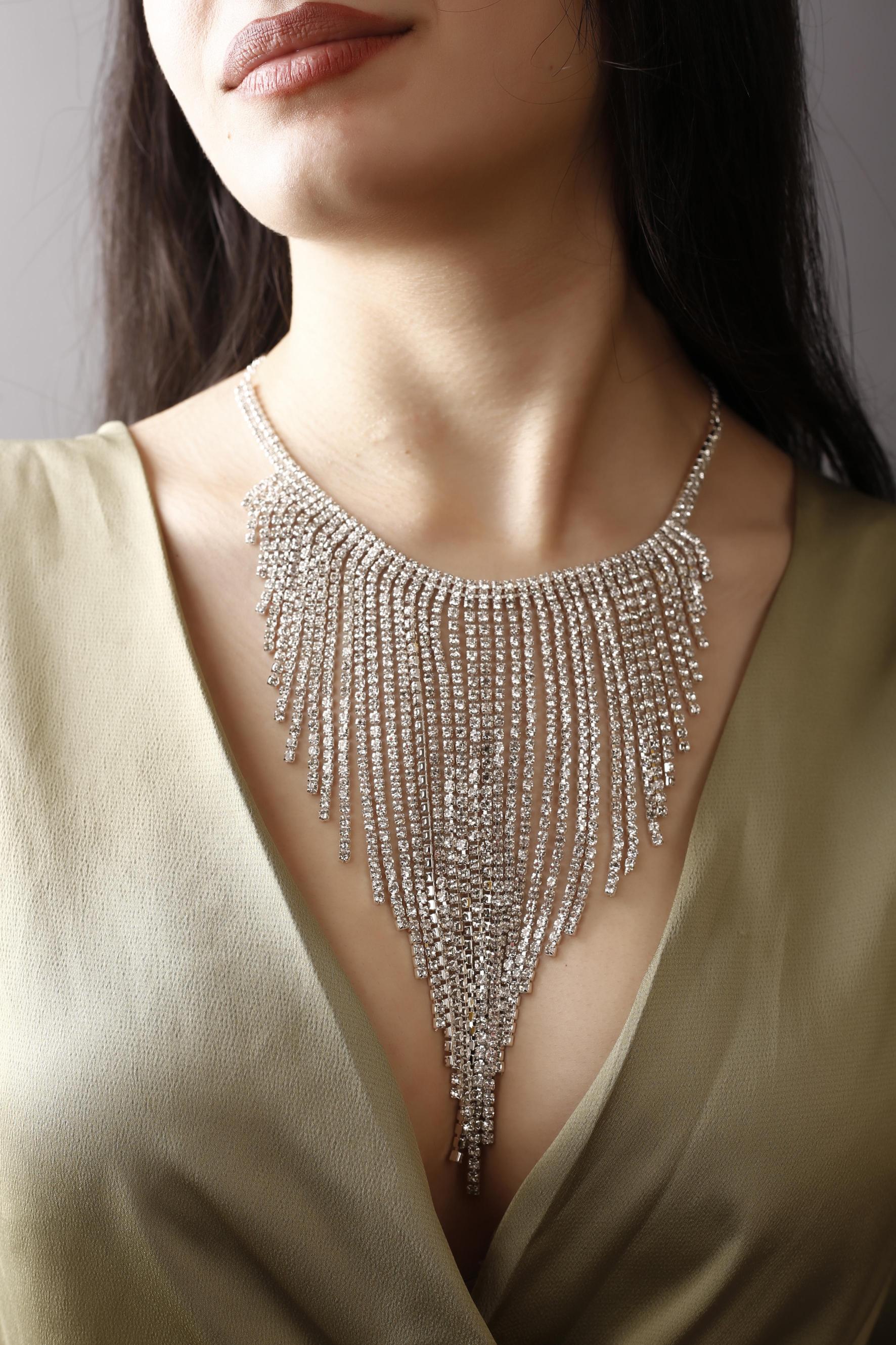 Kristal Taşlı Püsküllü Kolye Choker Gelin Kolyesi Nişan Kolyesi Gerdanlık