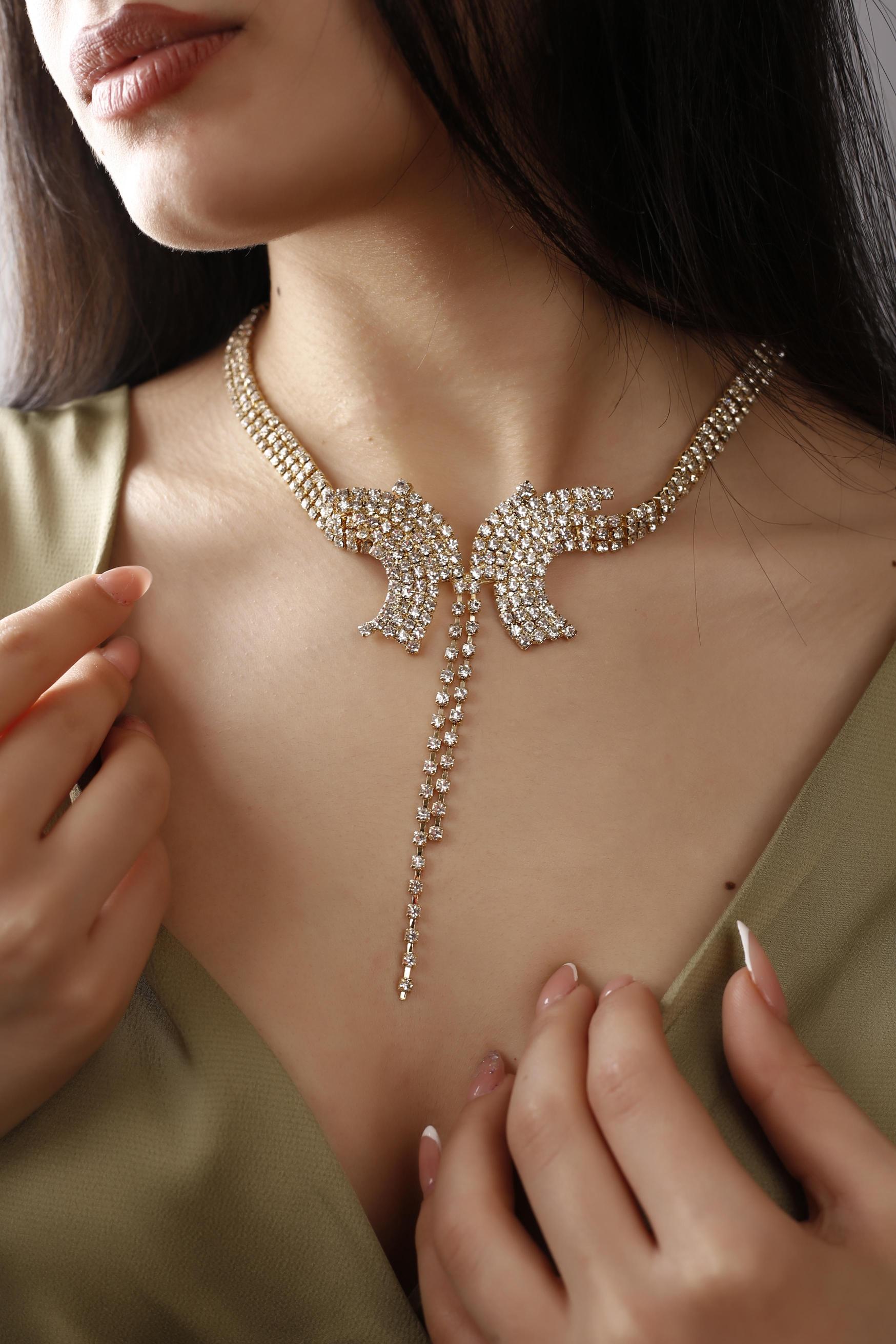 Gold Kristal Taşlı Kelebek Choker Kolye Taşlı Gerdanlık Gümüş Kaplama