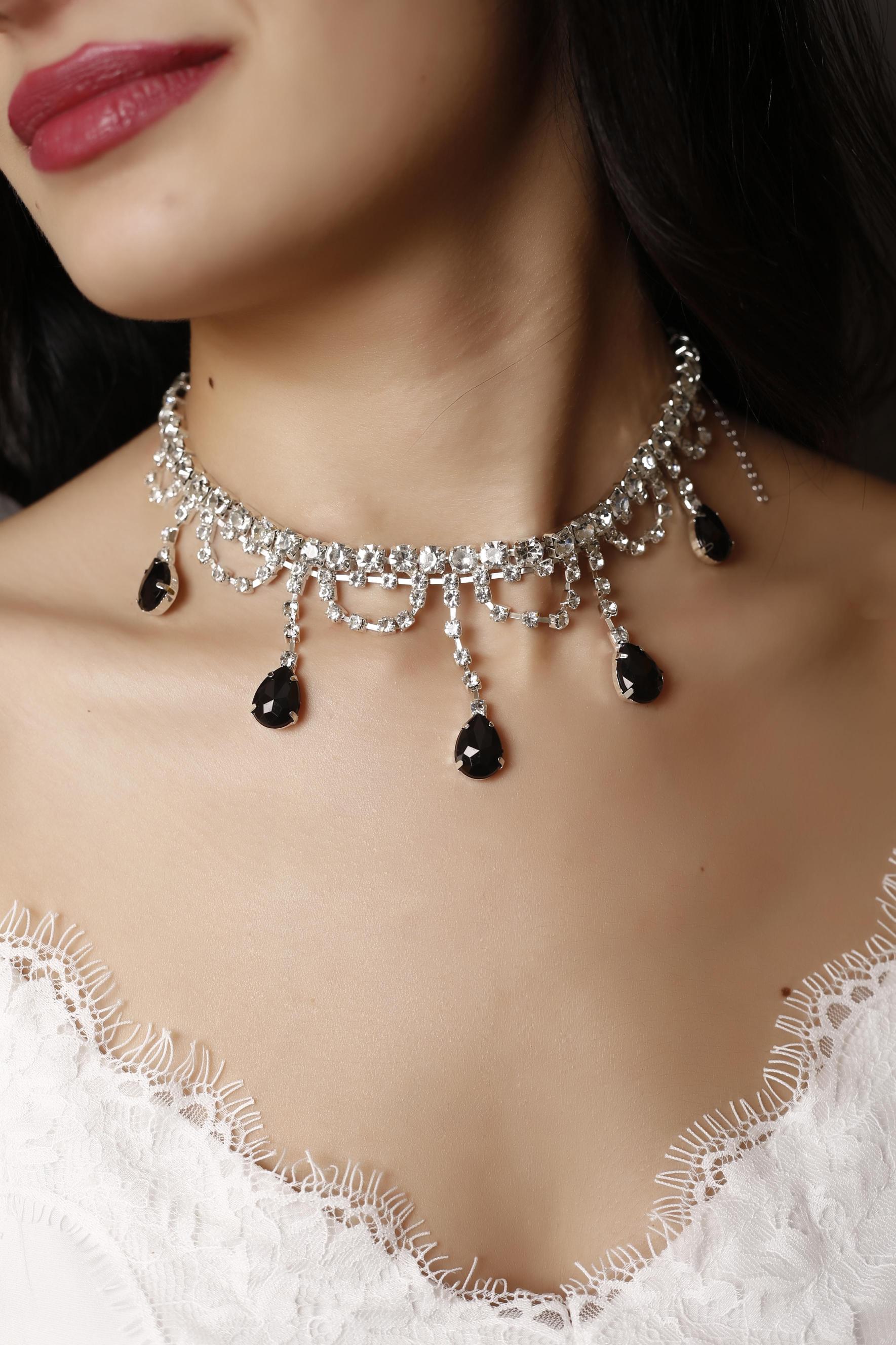 Siyah Su Damlası Kristal Taşlı Choker  - Taşlı  Püskül Gelin Kolyesi Nişan Kolyesi Gerdanlık