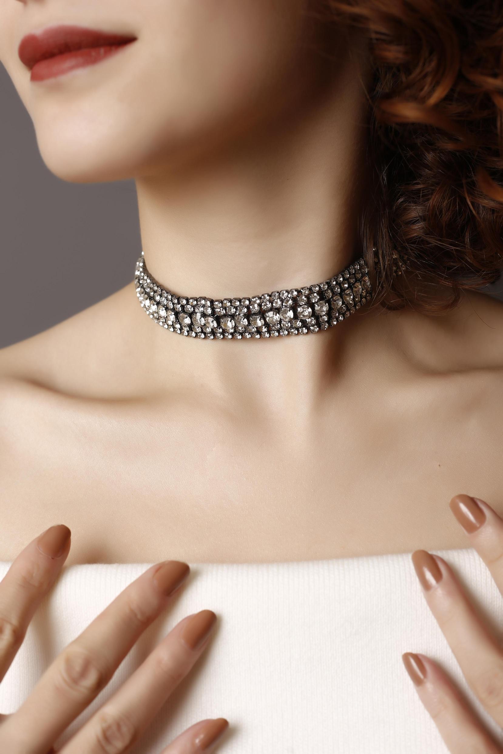 5 Sıralı Taşlı Siyah Choker Kolye, Taşlı Choker, Su Yolu Choker Kolye Choker