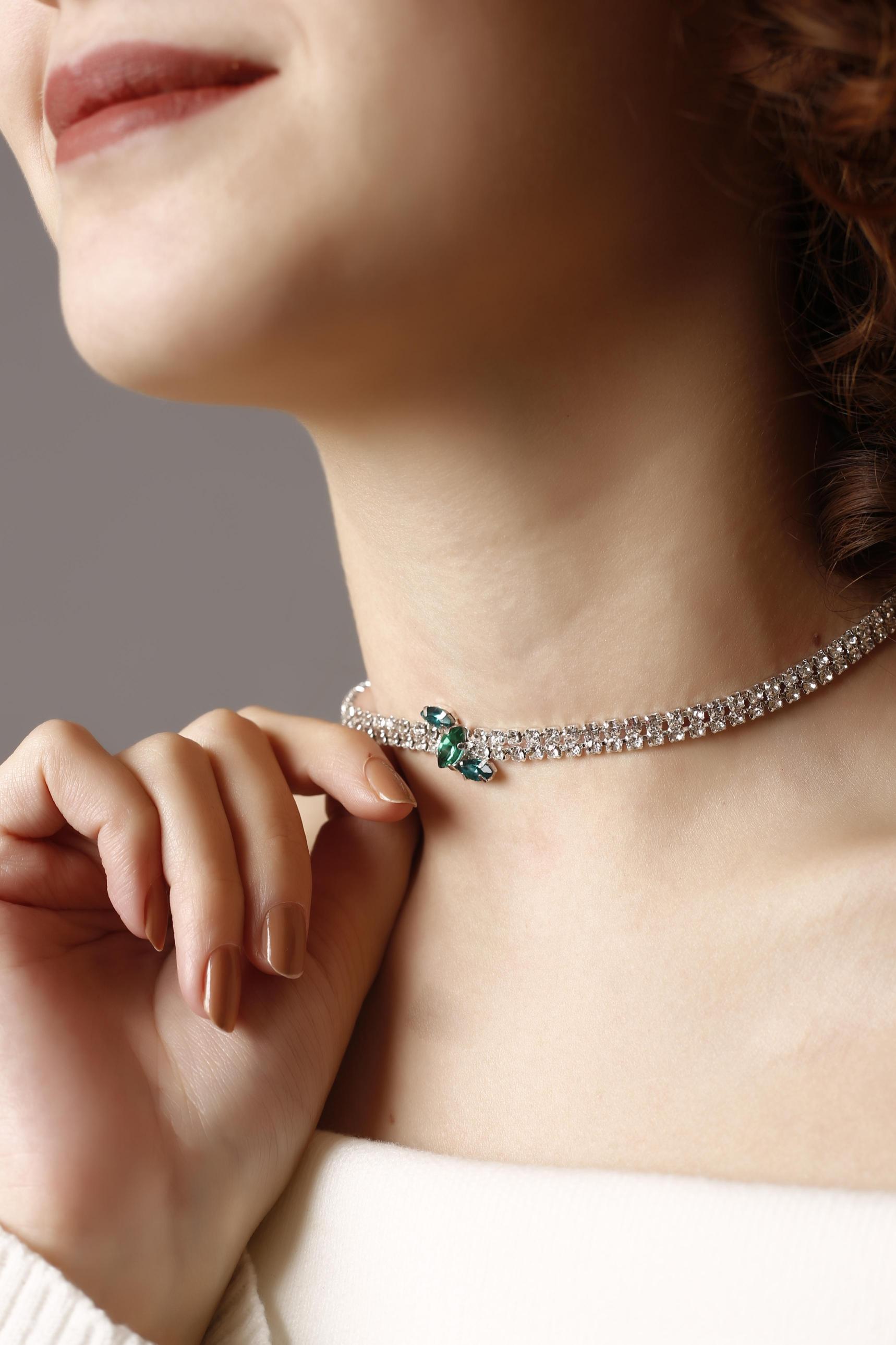 Glam Yeşil Zirkon Taşlı Choker Kolye, Stylish Taşlı Choker, Su Yolu Choker Kolye