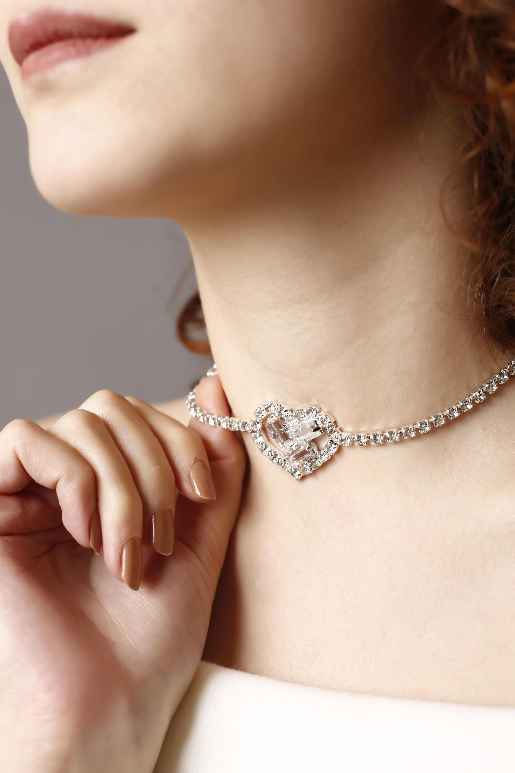 Silver Taşlı Kalpli Choker Kolye, Stylish Taşlı Choker, Su Yolu Choker Kolye, Gerdanlık, Boyunluk