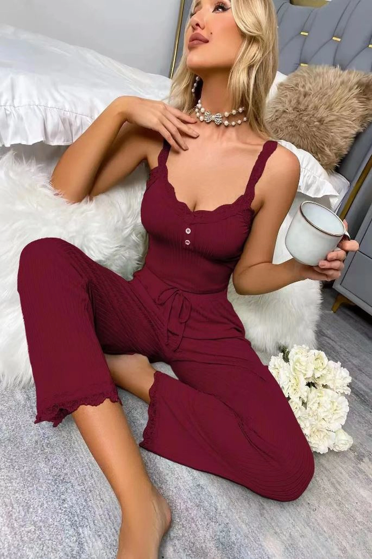 Dantelli Pamuklu Kaşkorse Crop ve Pantolon Takımı Premium Pijama Takımı
