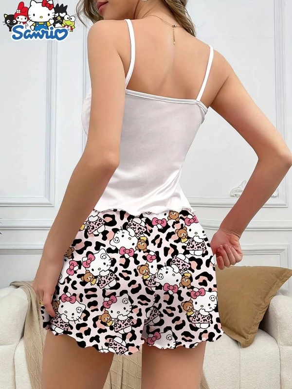 Hello Kitty Desenli Askılı Şortlu Pijama Takımı