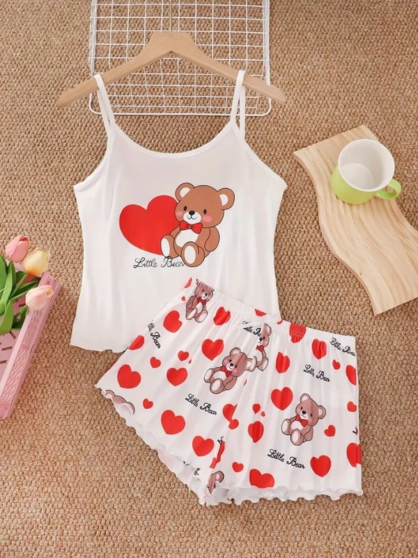Sevimli Küçük Ayıcık Baskılı Askılı Şortlu Pijama Takımı