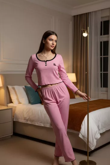 Pijama Takımı
