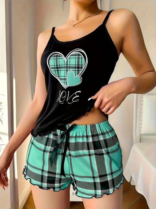 Yeşil Kalp Love Baskılı Askılı Şortlu Pijama Takımı